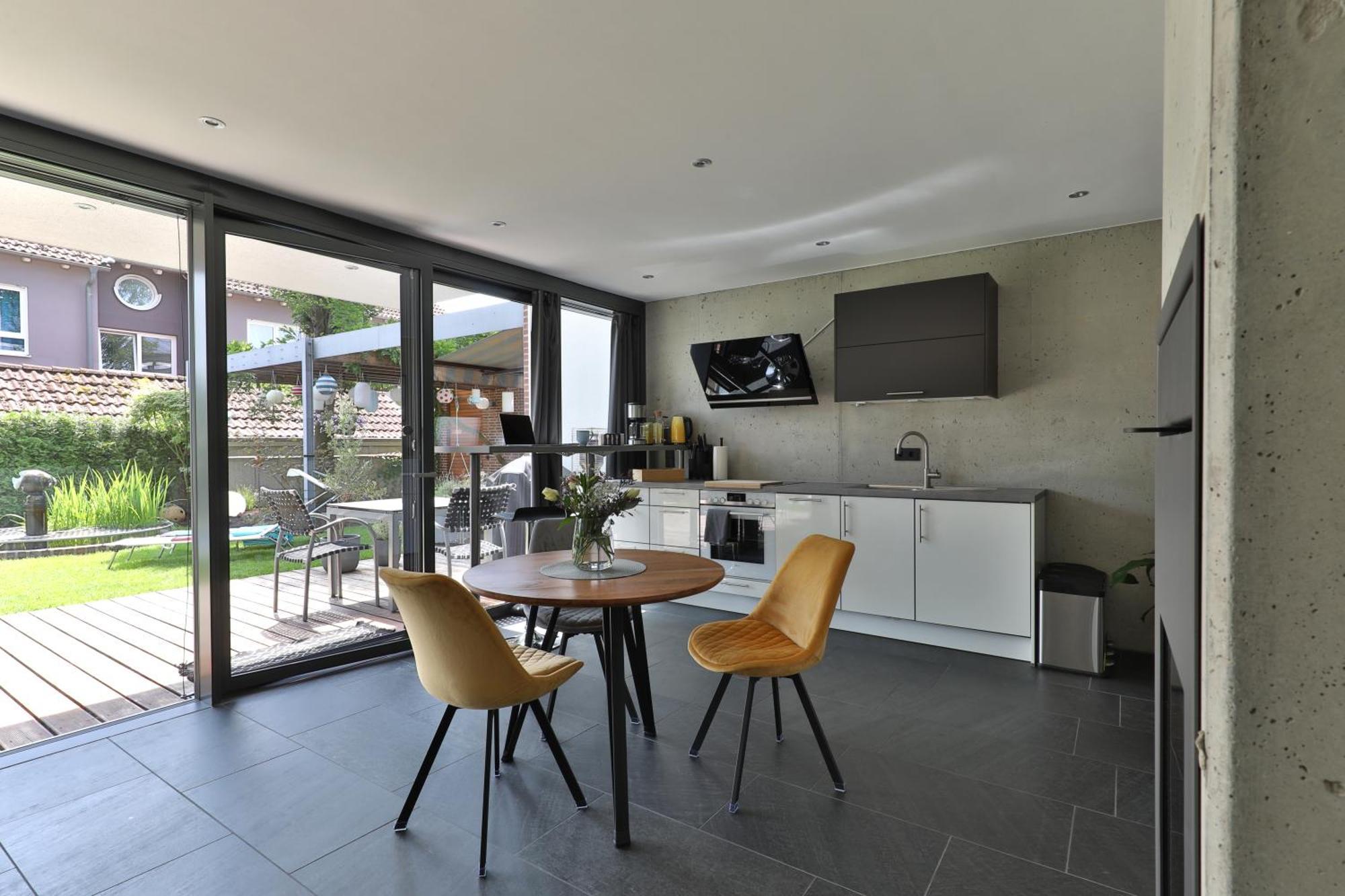 Modernes Studio-Apartment Gersthofen Luaran gambar
