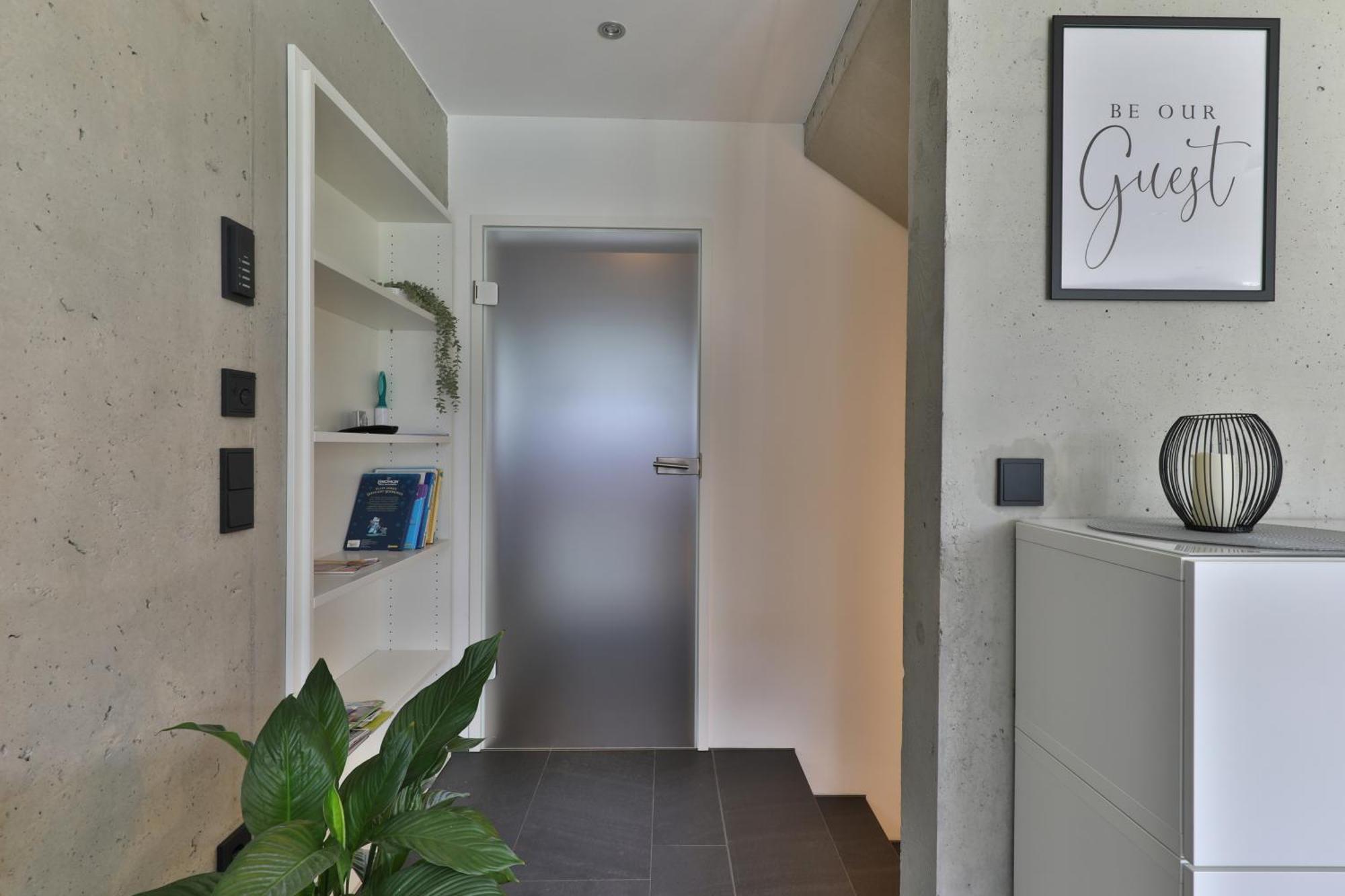 Modernes Studio-Apartment Gersthofen Luaran gambar