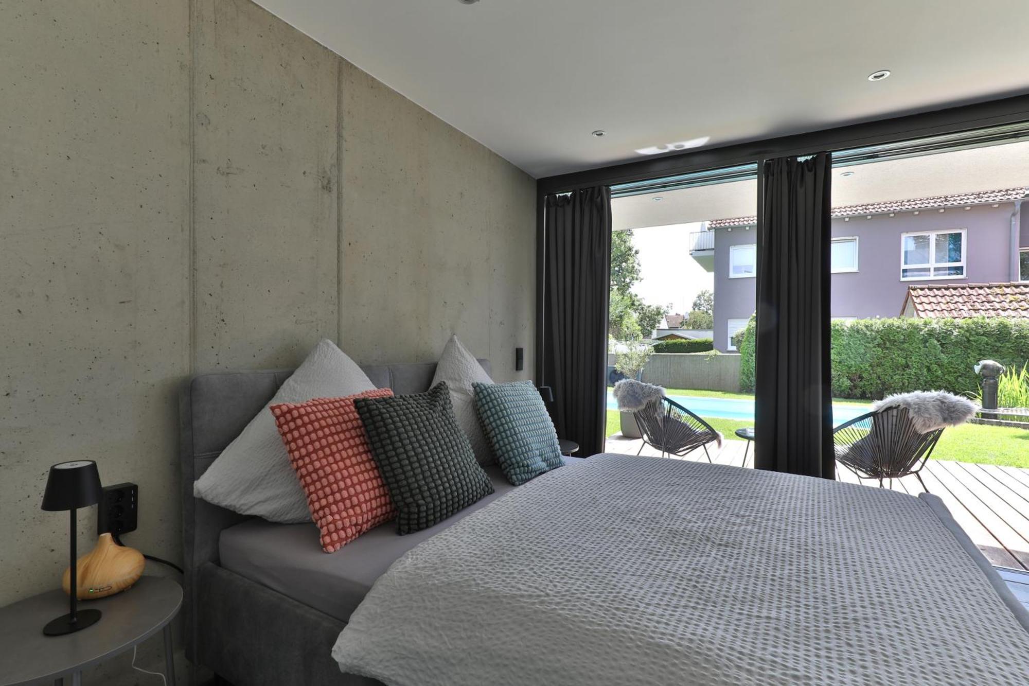 Modernes Studio-Apartment Gersthofen Luaran gambar