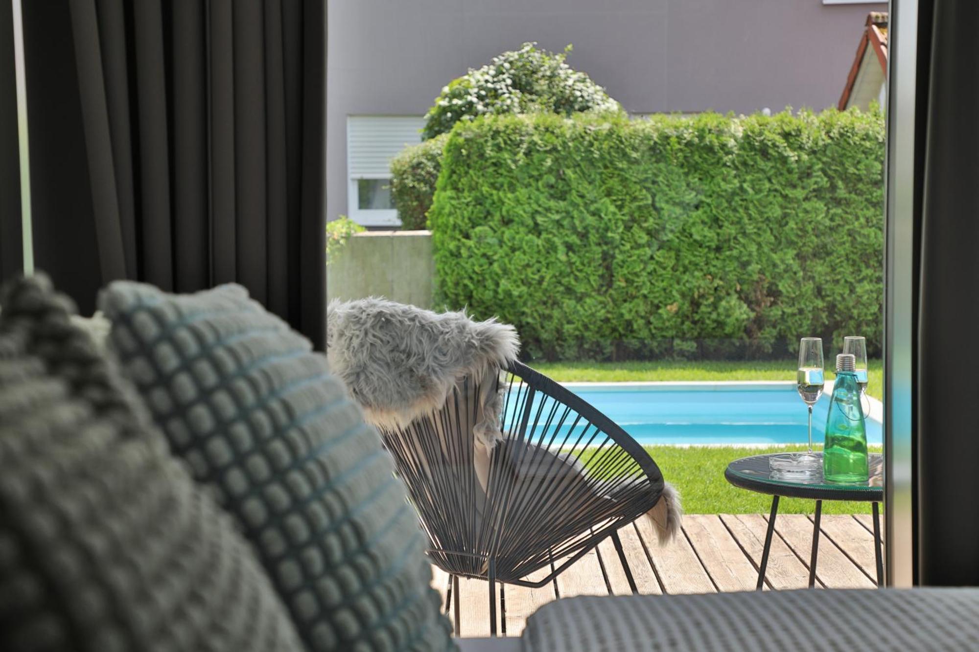 Modernes Studio-Apartment Gersthofen Luaran gambar
